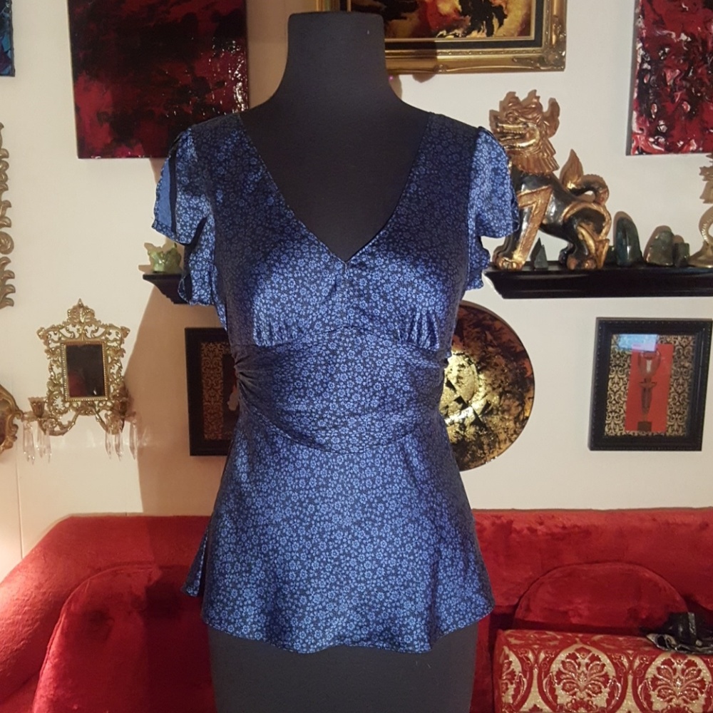 EXPRESS Blue Silk Floral Cap Sleeve Blouse sz XS